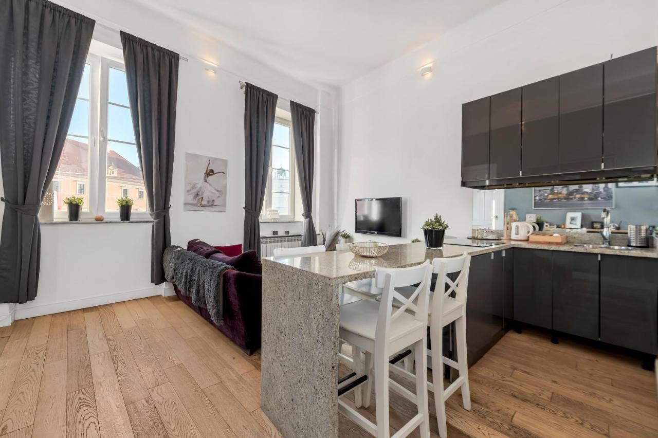 Lumina Apartments On The Market Square Near The Royal Castle Warszawa Exteriör bild